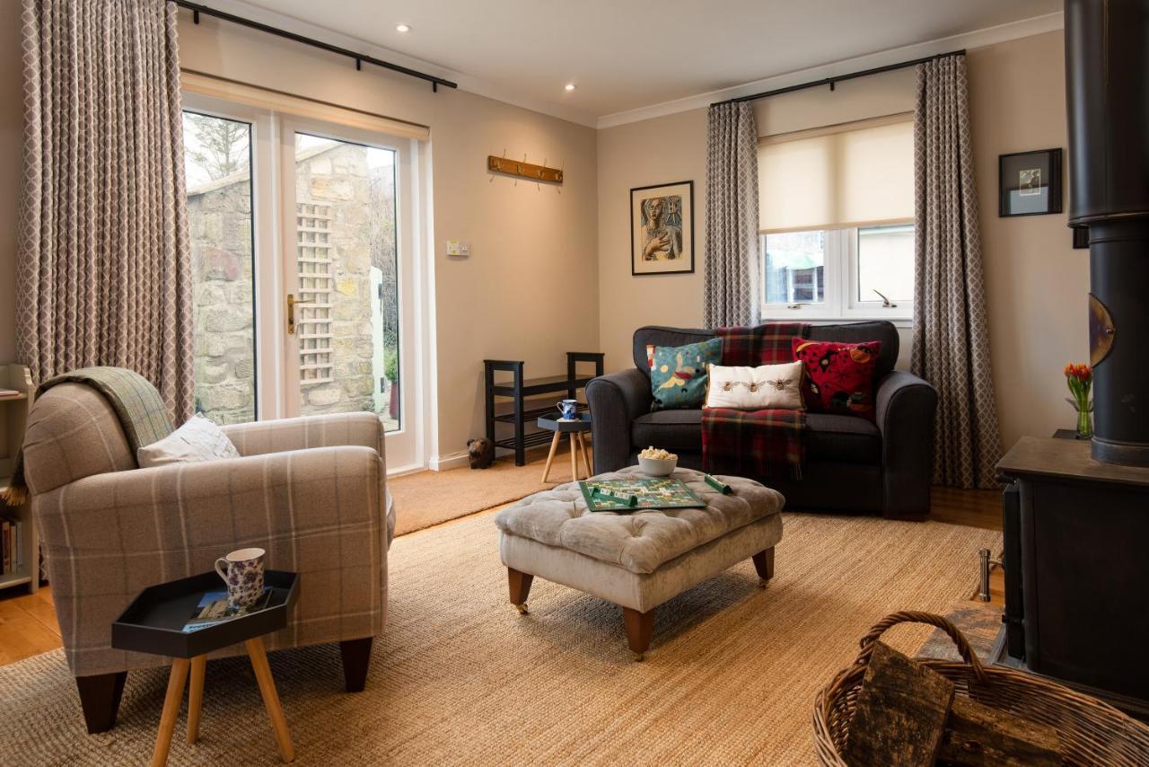 Bastle Retreats Farm Cottage Duns エクステリア 写真