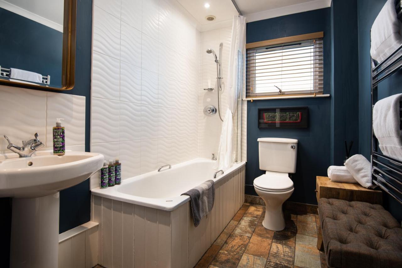 Bastle Retreats Farm Cottage Duns エクステリア 写真